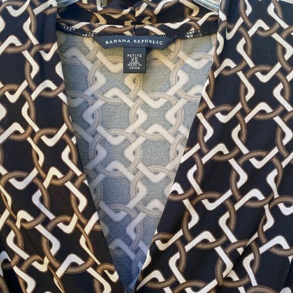 Banana Republic V Neck Dress Geometric Print Sz XS - Picture 2 of 7
